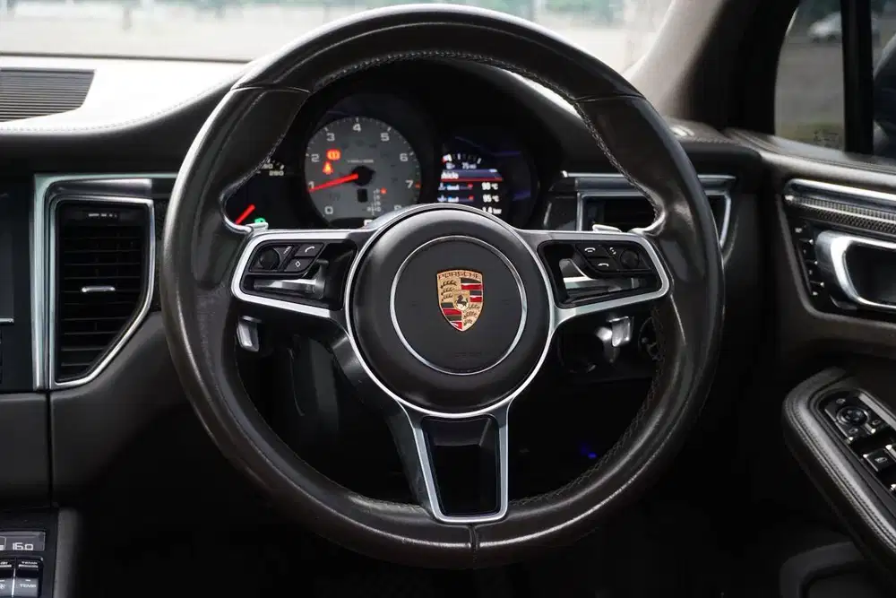 Porsche Macan S  Twin-Turbo 2015