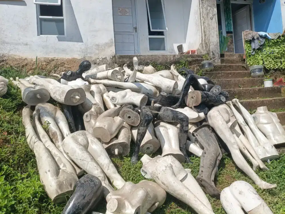 Di jual Manekin bekas