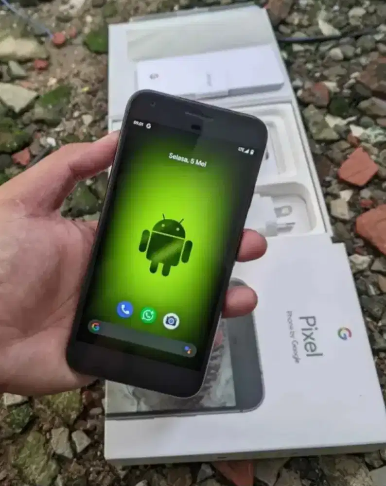Google Pixel 1 XL - 128GB FULLSET ORIGINAL