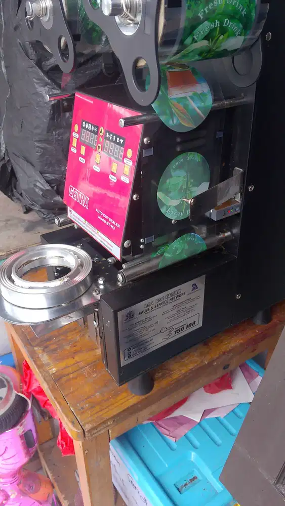 Cup sealer full otomatis