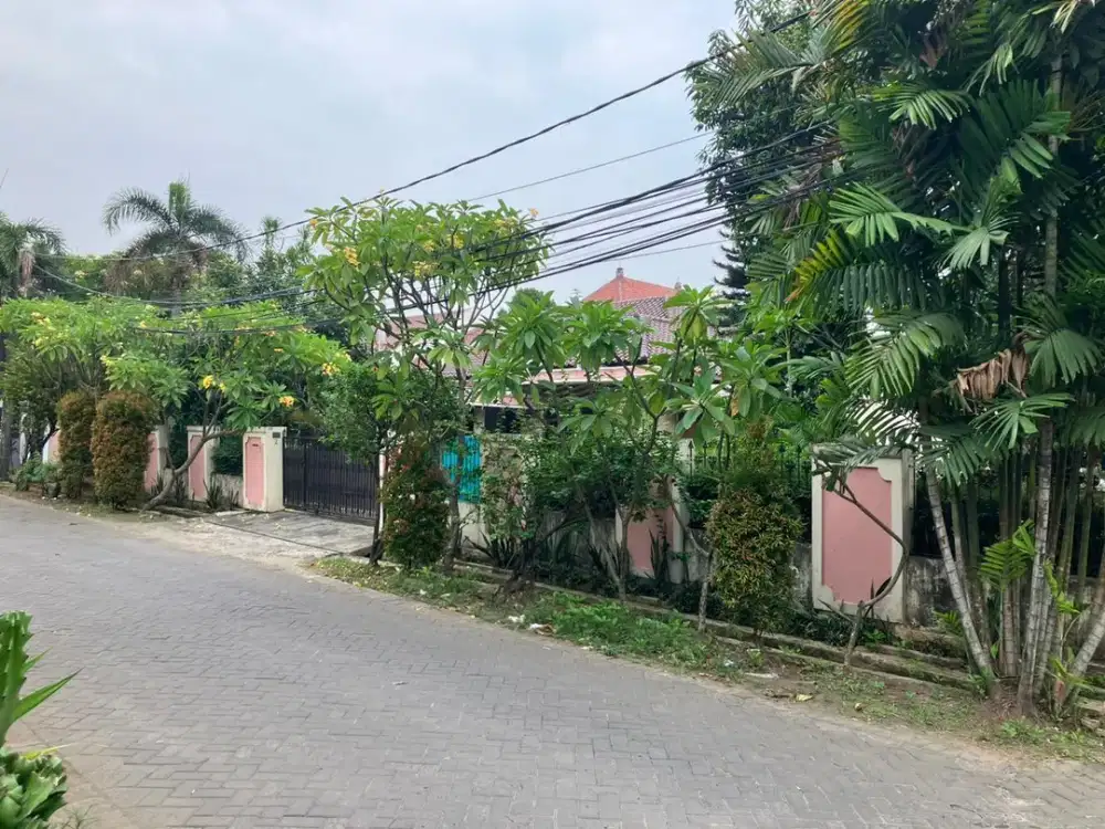 Dijual Rumah Huuk Dalam Komplek Pajak Cipadu Luas 754m² Cocok Buat Tempat Kost Dll