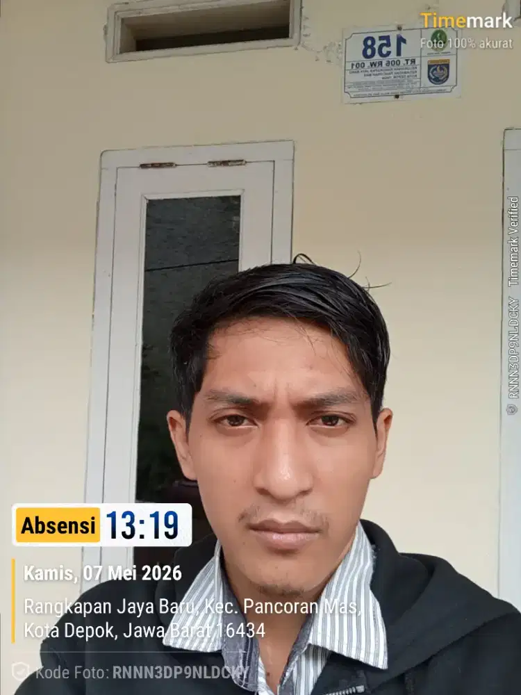 Cari pekerjaan apa saja yang penting halal