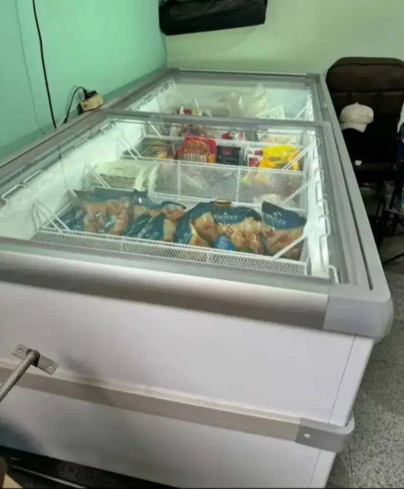 Gea kaca 100 liter.siap pake ye ta.masih ORI