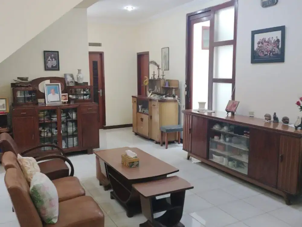 Rumah Full Furnished Terawat di Gunung Batu