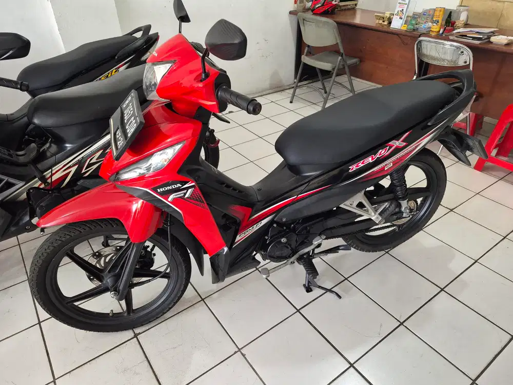 REVO X 2021 Oke  cas/ kredit DP 1.500