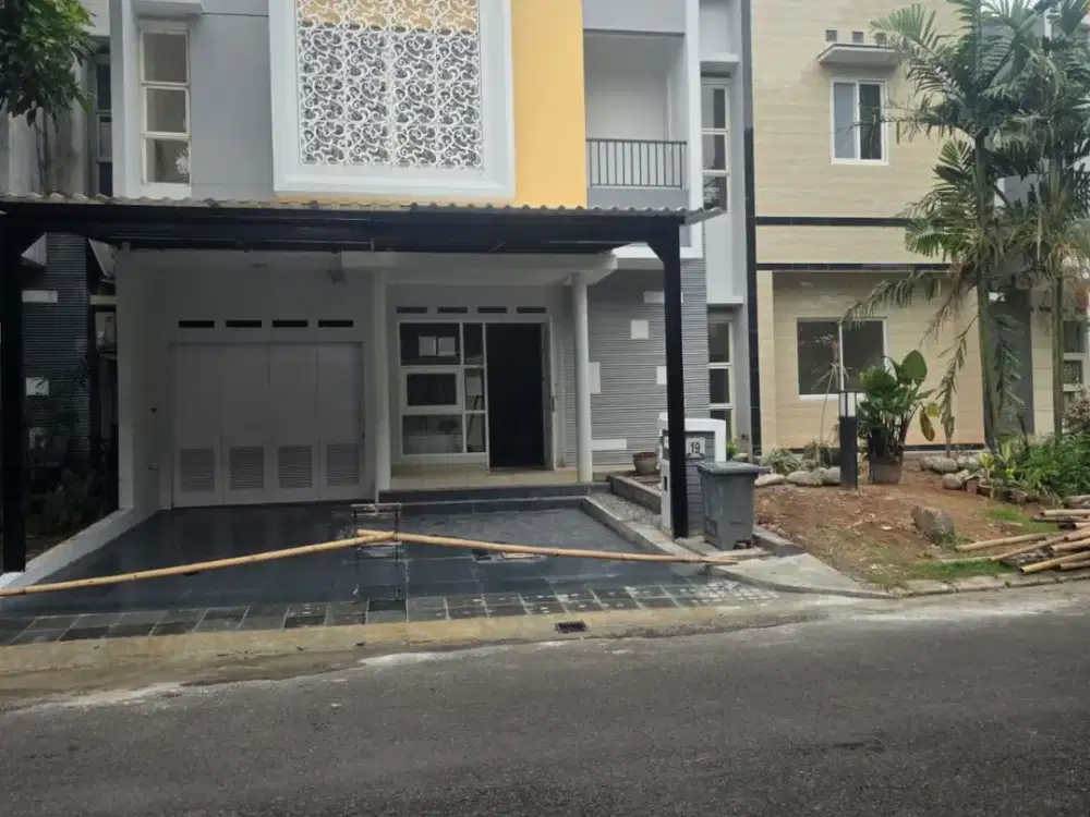 Rumah rapih 2 lantai di Gading serpong Cluster Darwin
