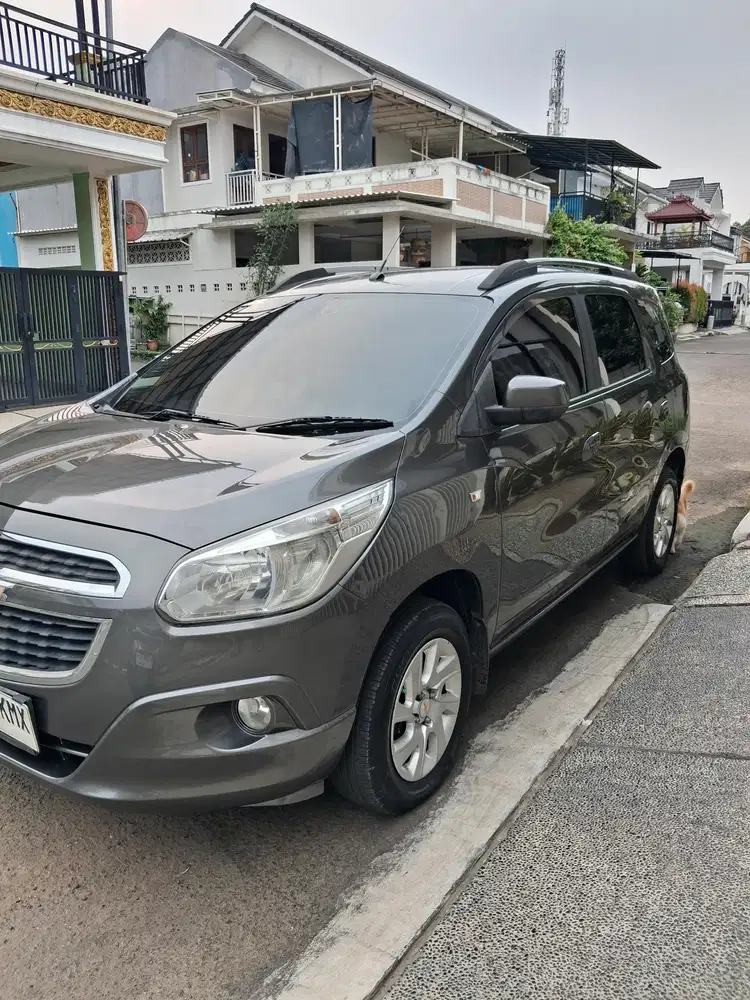 Chevrolet Spin 2013 Bensin