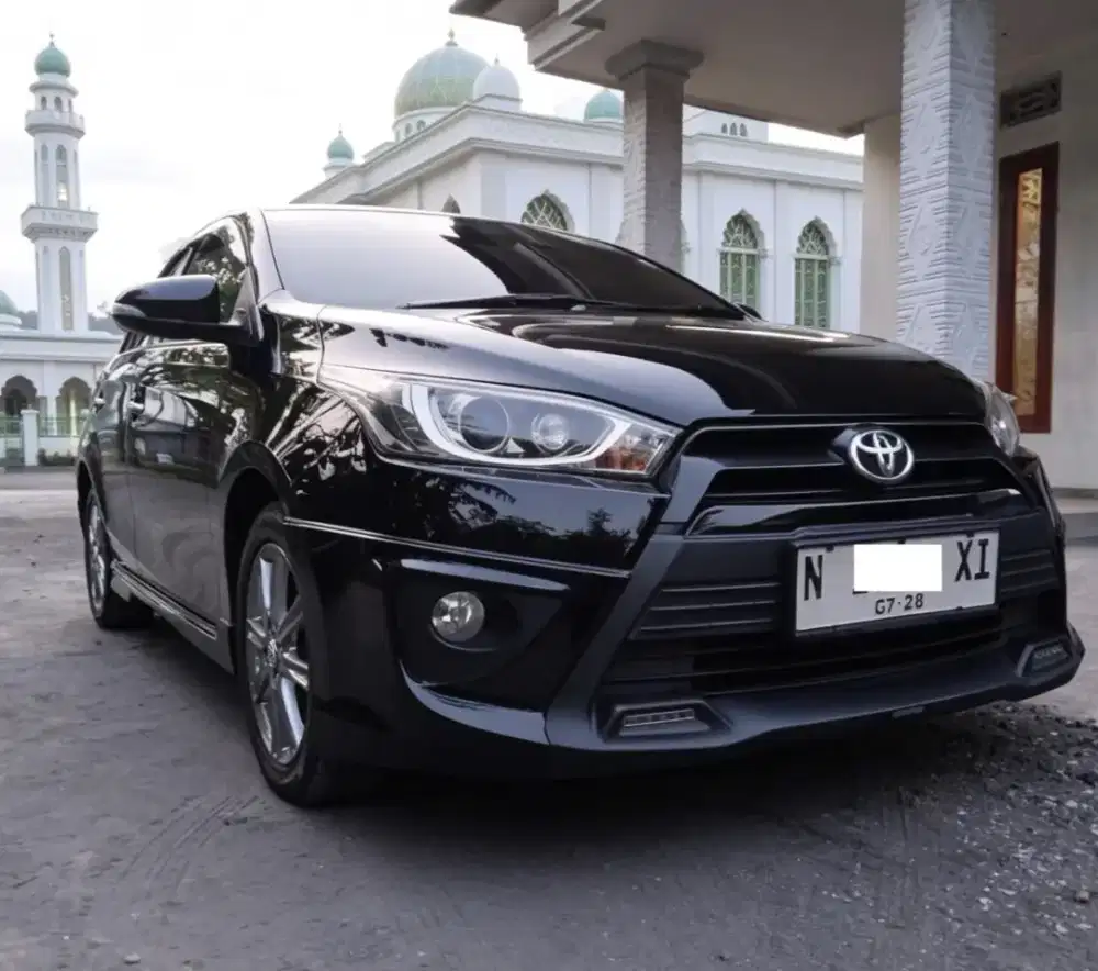 Toyota yaris 1,5 S metic
