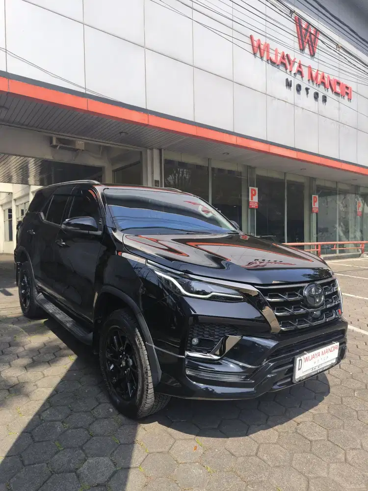 TOYOTA FORTUNER 2.8 GR SPORT 2022