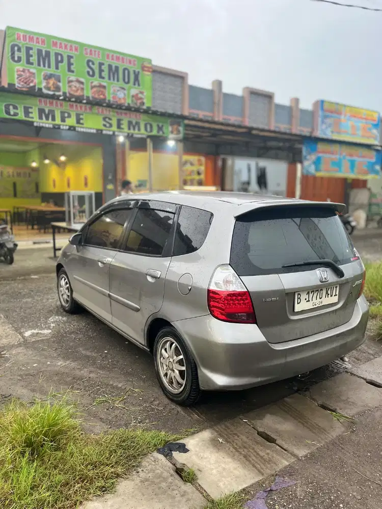 Jazz 2008 idsi minus pajak aja 1x