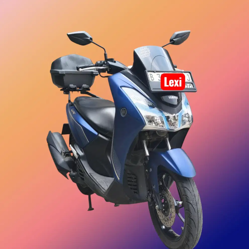 Dp 700rb Yamaha Lexi 125  mtr rawatan (KTP luar bs kredit LX 155