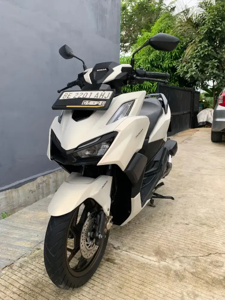 Honda Vario 160 cc ABS tipe tertinggi istimewa
