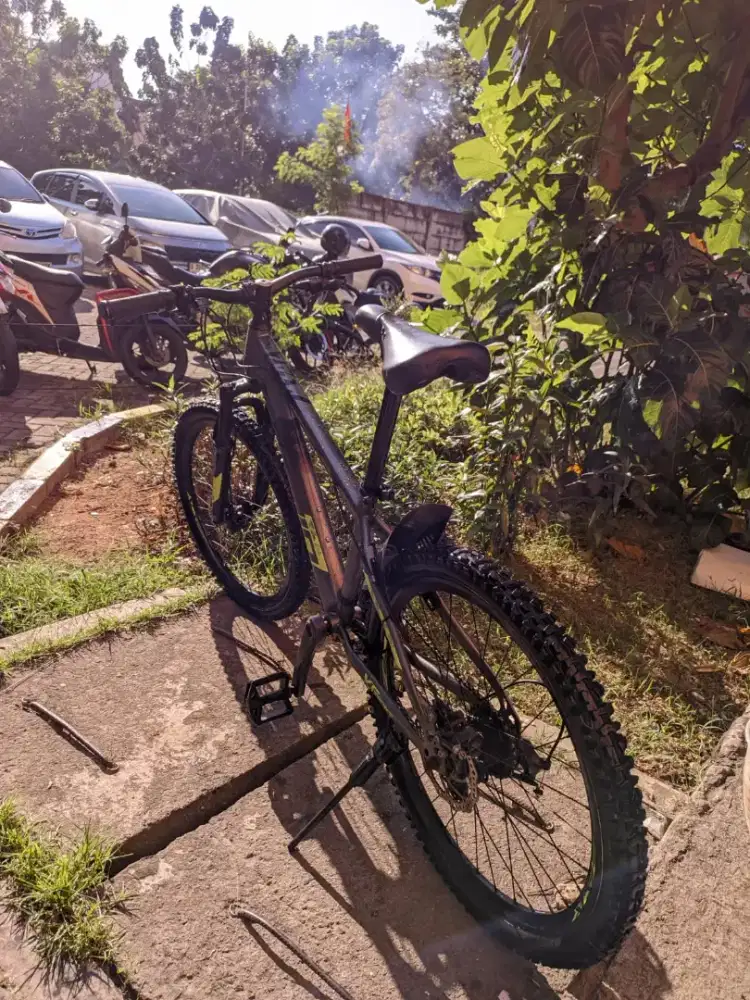 Sepeda Genio M342 Size M 24