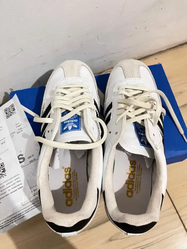 Sepatu adidas Samba vegan