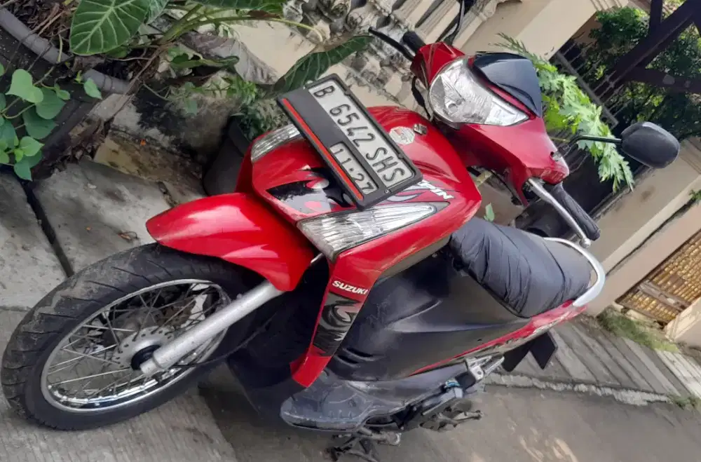 Suzuki spin terawat, pajak hidup, siap pakai