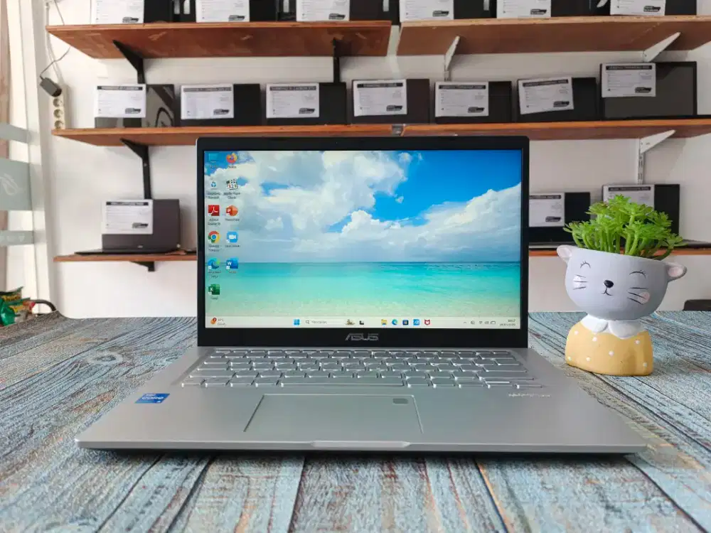 BU Cepat! Laptop Second ASUS VIVOBOOK A1400EA