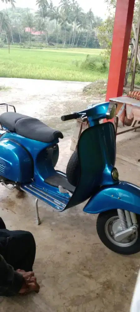 vespa super tahun 1972