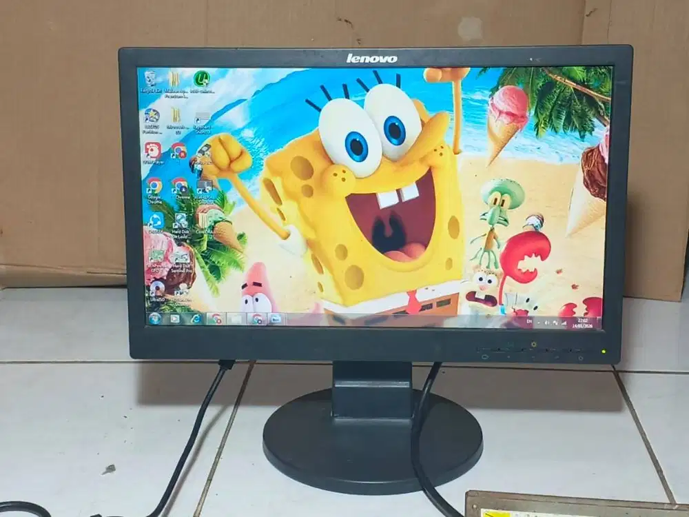 monitor 19 inc  merk  lenovo normal