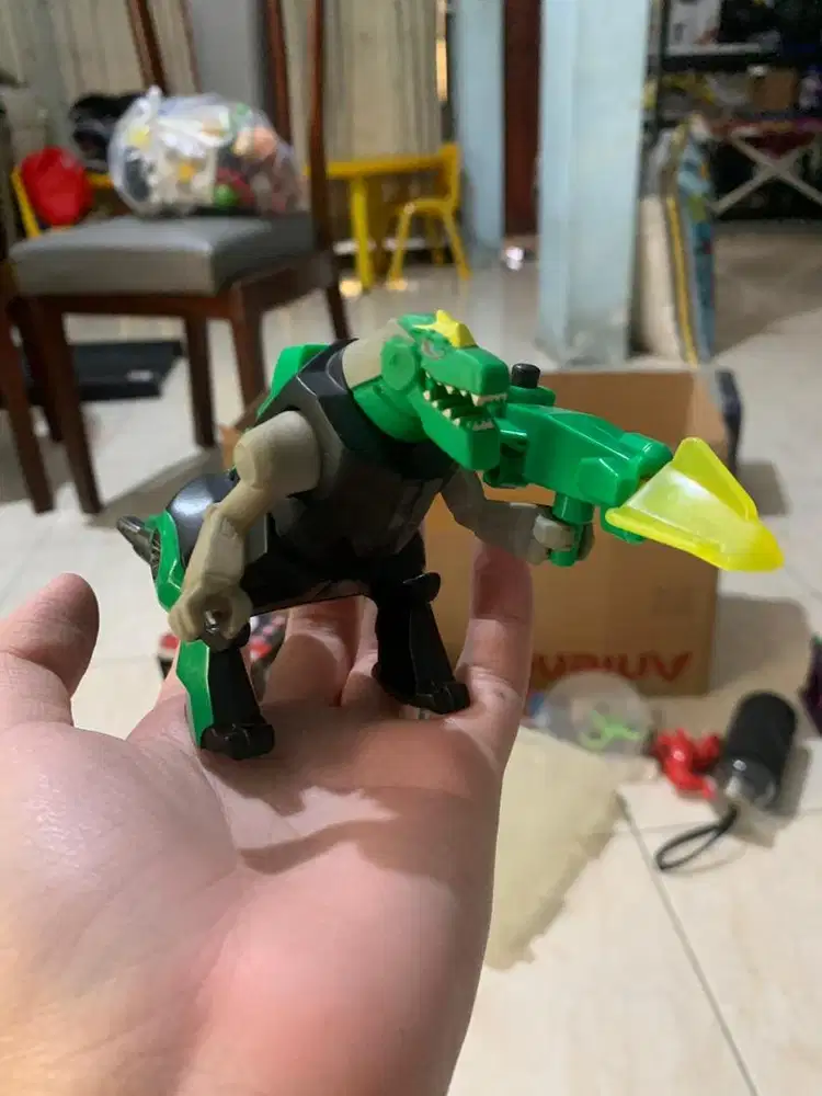 Mainan grimlock transformer