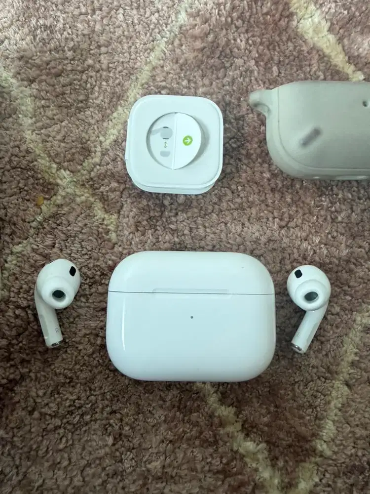 AIRPODS PRO 2, TYPE  C, fungsi 1000% works