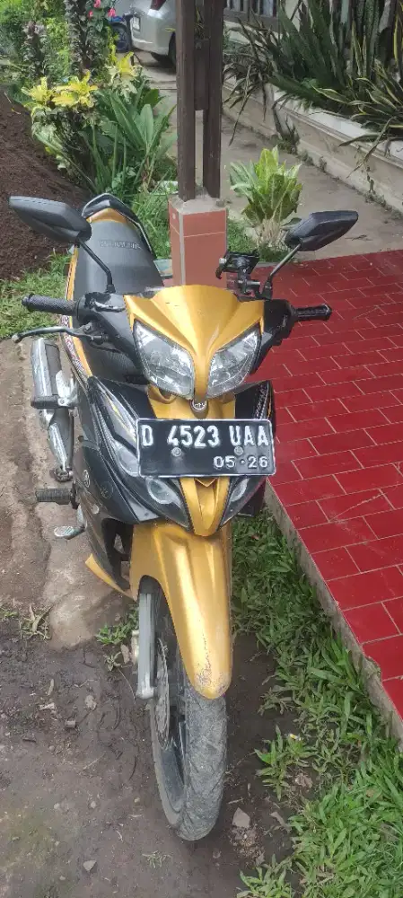 Ysmahs Jupiter Z 2011