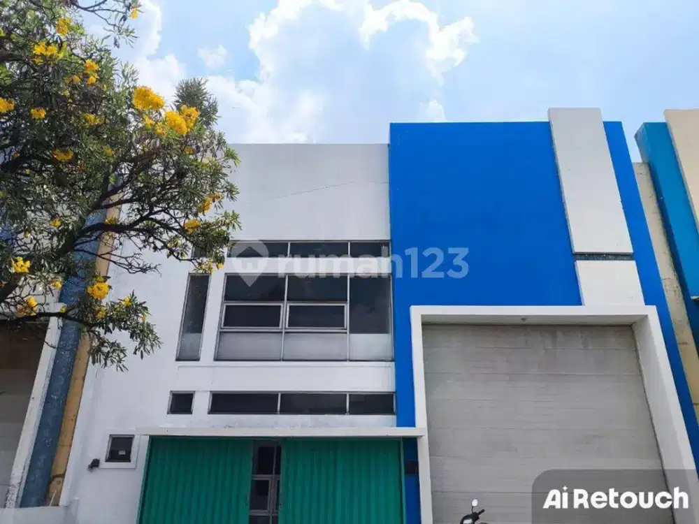 Gudang Bizpark Kawasan Pulogadung di Jakarta Timur #753