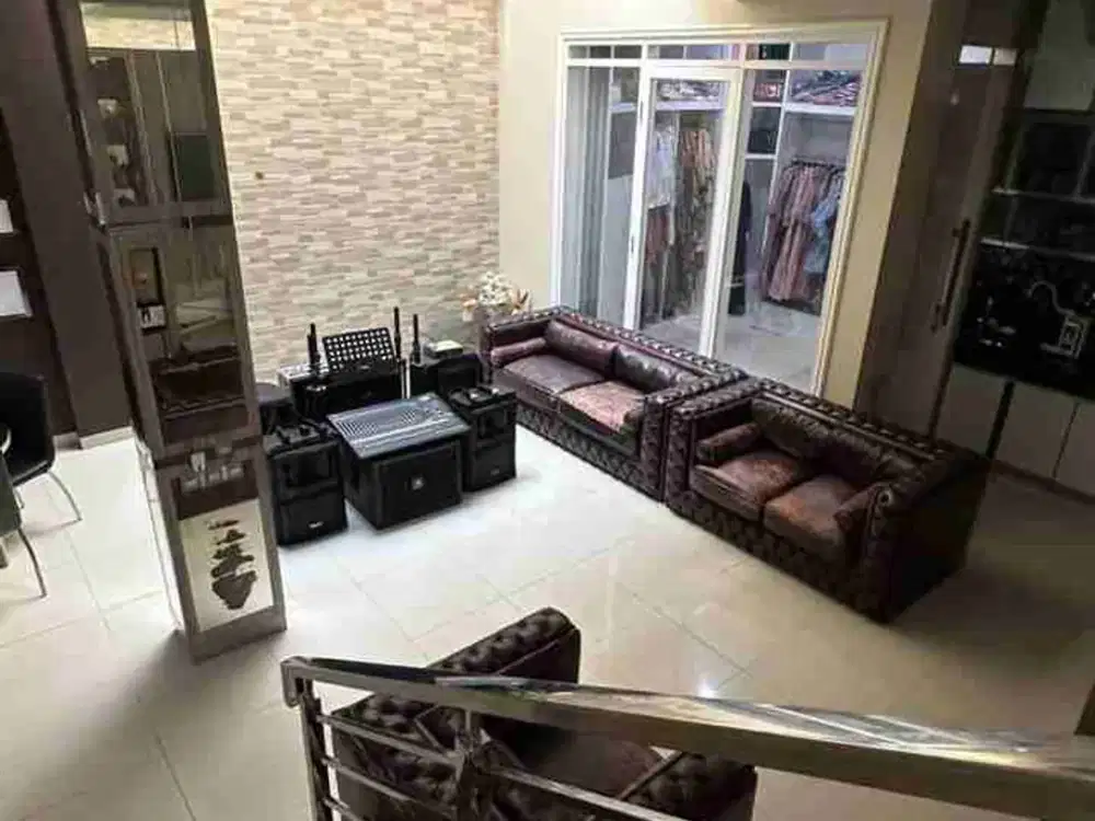 Rumah Modern Minimalis Dijual di Ciwaruga Bandung Dekat UPI & Setiabudi – 7 KT, Multifungsi, Semi Furnish