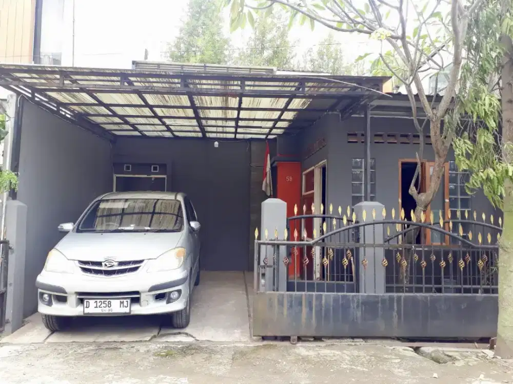 Rumah dalam komplek margahayu.metro soekarnohatta