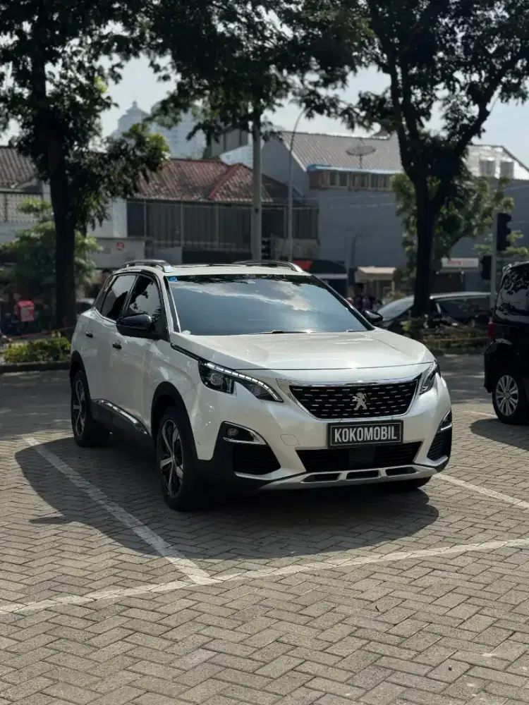 PEUGEOT 3008 ALLURE AT 2020