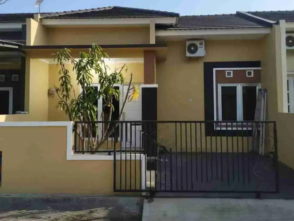 Rumah di Graha Taman Bougenville Mangunharjo Tembalang