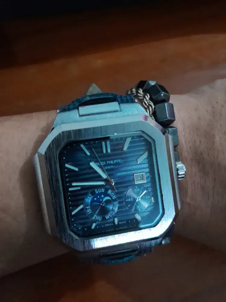 jam modelnya keren dan mewah patek phillippe  dapatnemudijalan