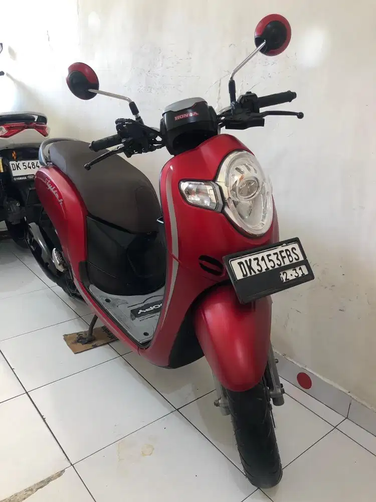 Scoopy Stylish Red.2020!!