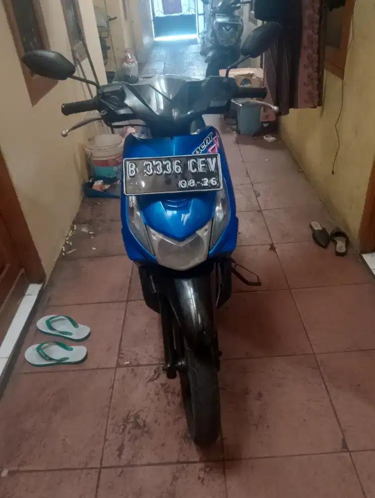 HONDA BEAT 2011 BIRU