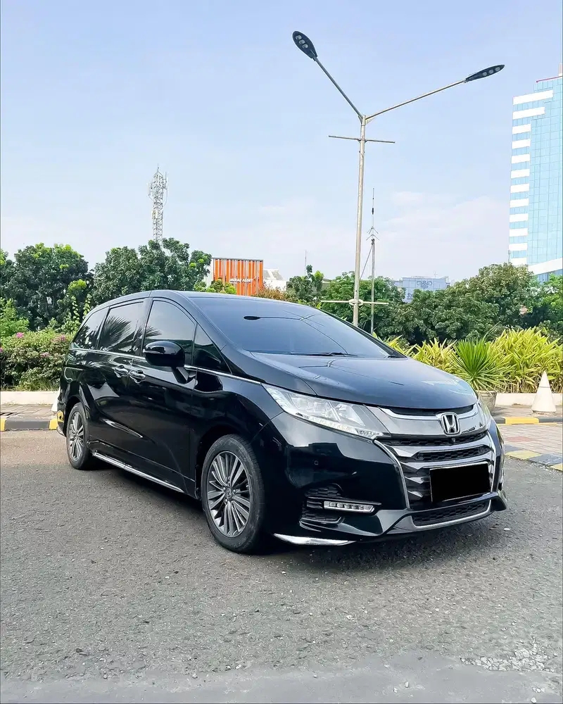 Honda Odyssey 2.4 E Prestige 2019 Mint Condition