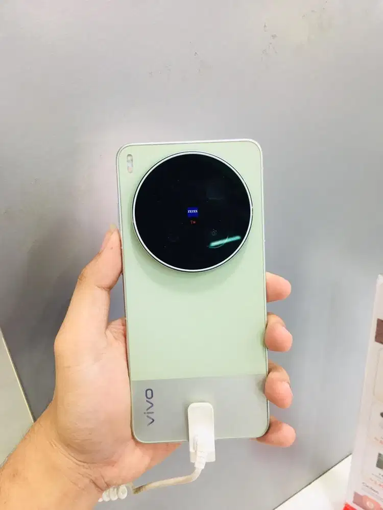 Preorder vivo x300 ultra