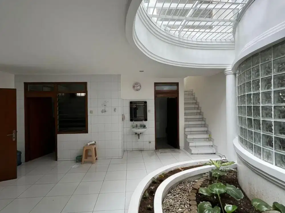 DIJUAL RUMAH 2 LANTAI JL. SITIMUNIGAR PASIRKOJA BANDUNG