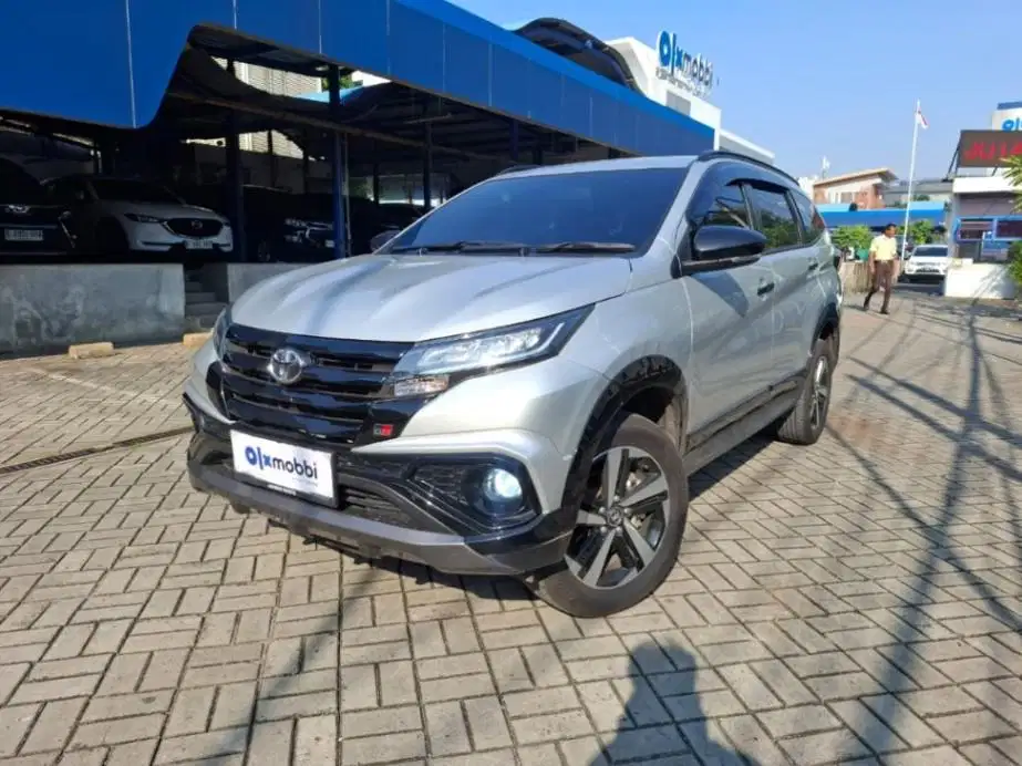DP RENDAH Toyota Rush 1.5 GR Sport Bensin-AT 2024 FBX