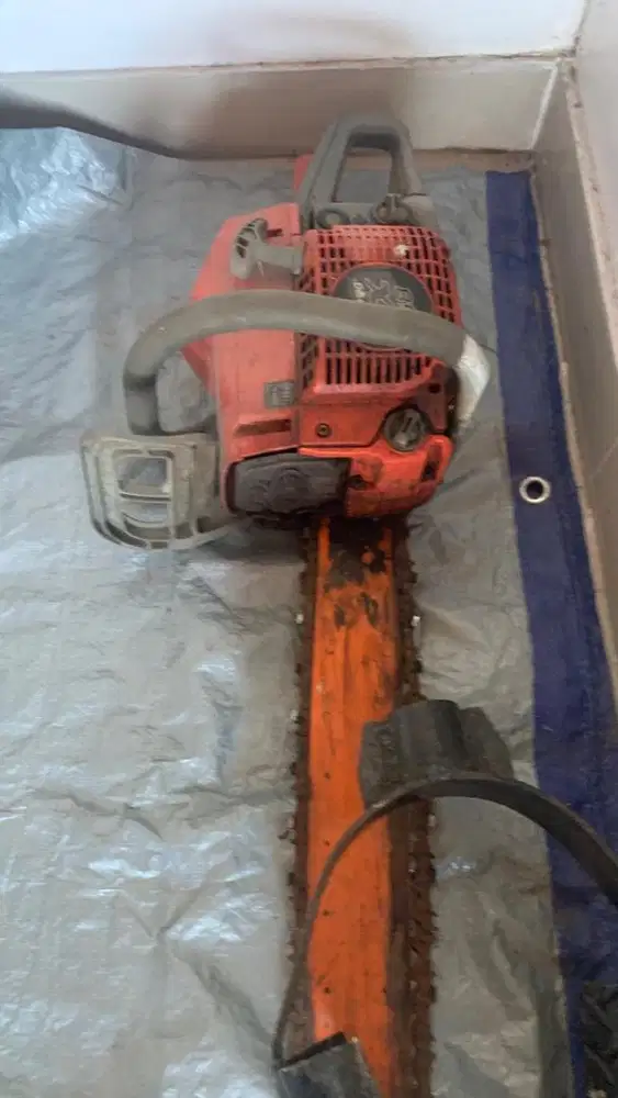 Mesin Chain Saw
