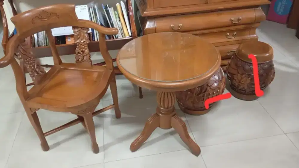 Jual cepat dan murah kursi  kayu jati 2 pcs dan meja