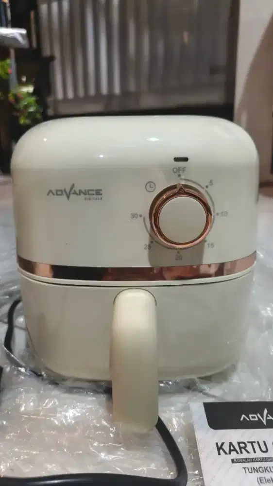 Dijual air fryer merk advance baru 1x pemakaian