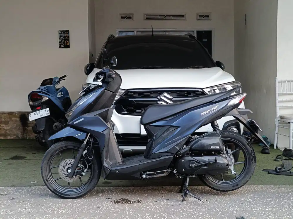 Beat deluxe tahun 2022 low km 19rb/tt boleh gan cash lebih bagus