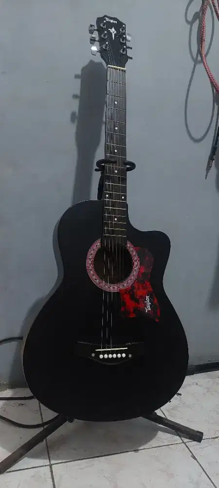 Gitar akustik tanambesi new black