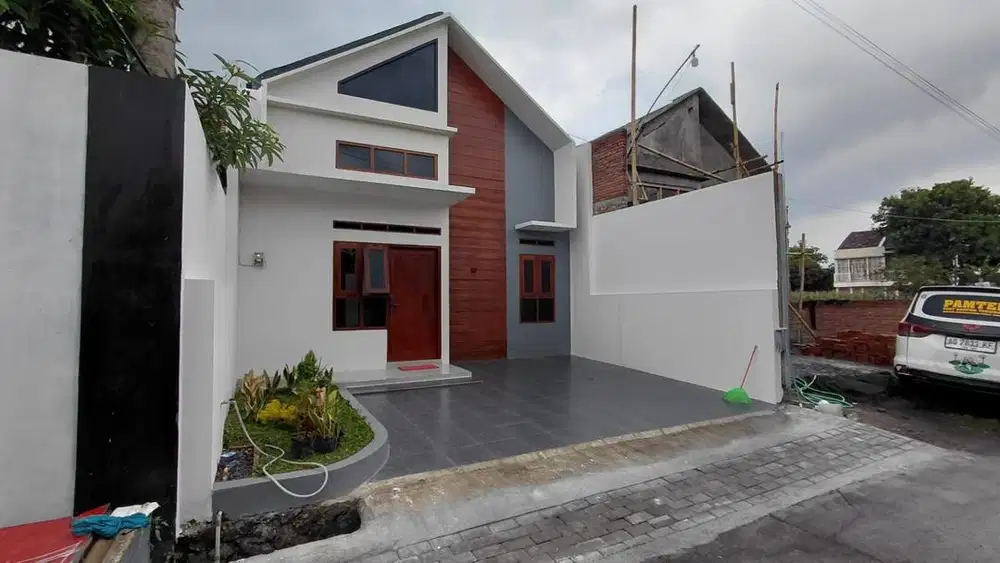Rumah Baru Karanganyar Kota