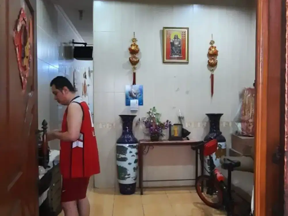Dijual rumah Hadap selatan jl kramat tanah sereal, jembatan V tambora
