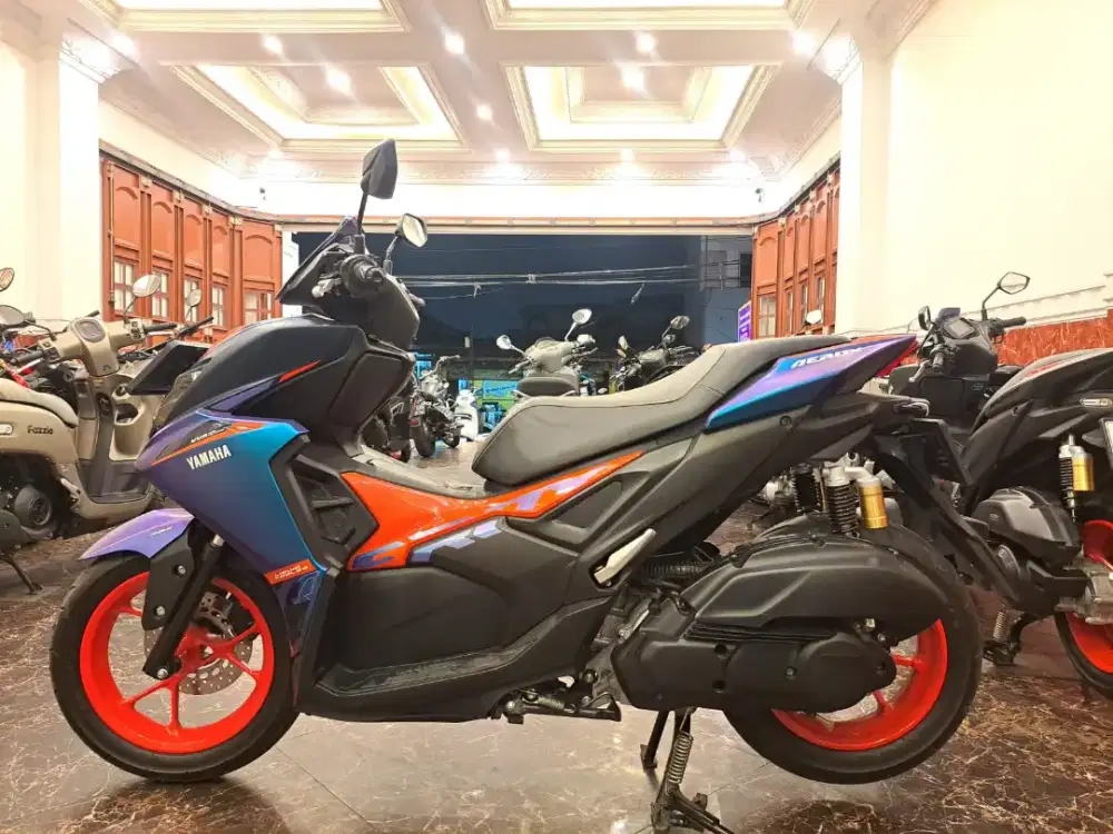 DP 2.5JT KREDIT YAMAHA AEROX CYBERCITY KEYLES ABS 2025 / BISA BYR COD