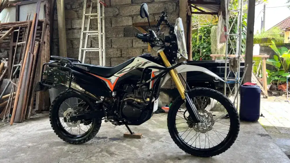 DIJUAL CEPAT 1 UNIT MOTOR HONDA CRF 150L 2024