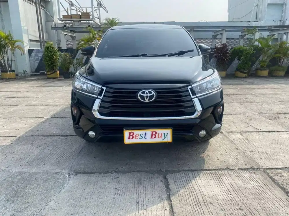 Toyota innova V 2.4 Dissel 2021