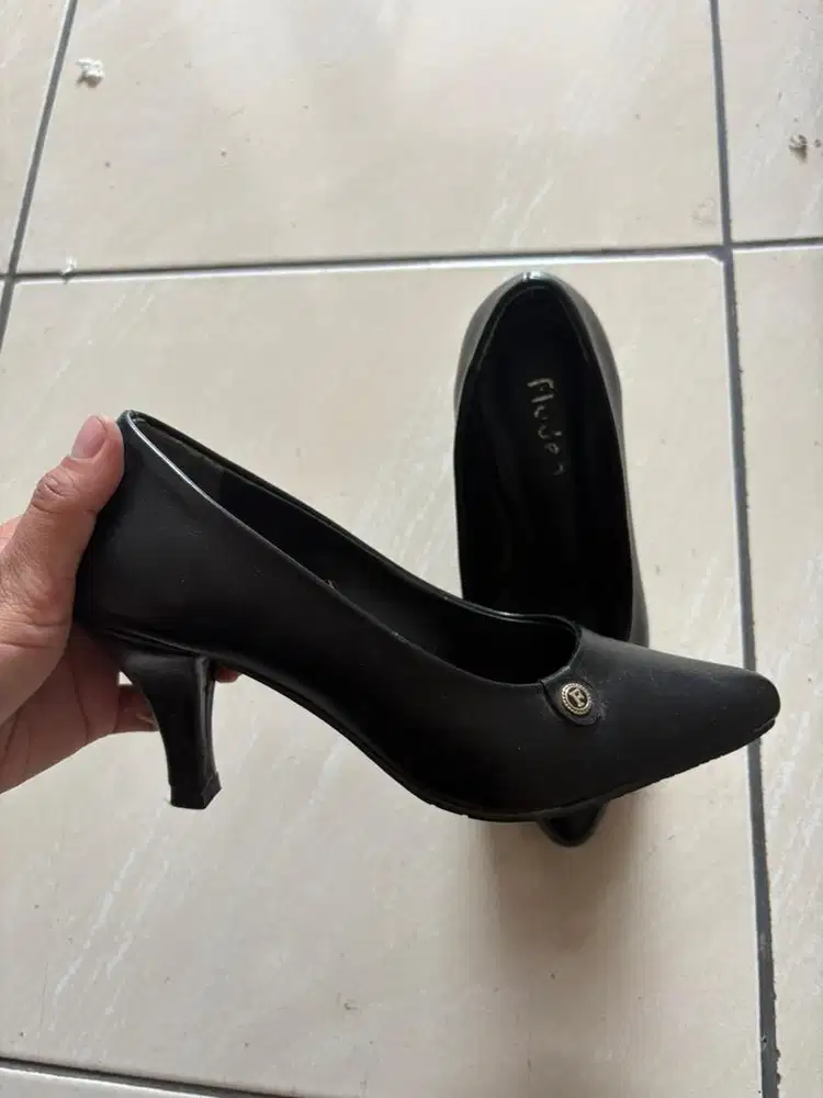 Sepatu heels fladeo size 36