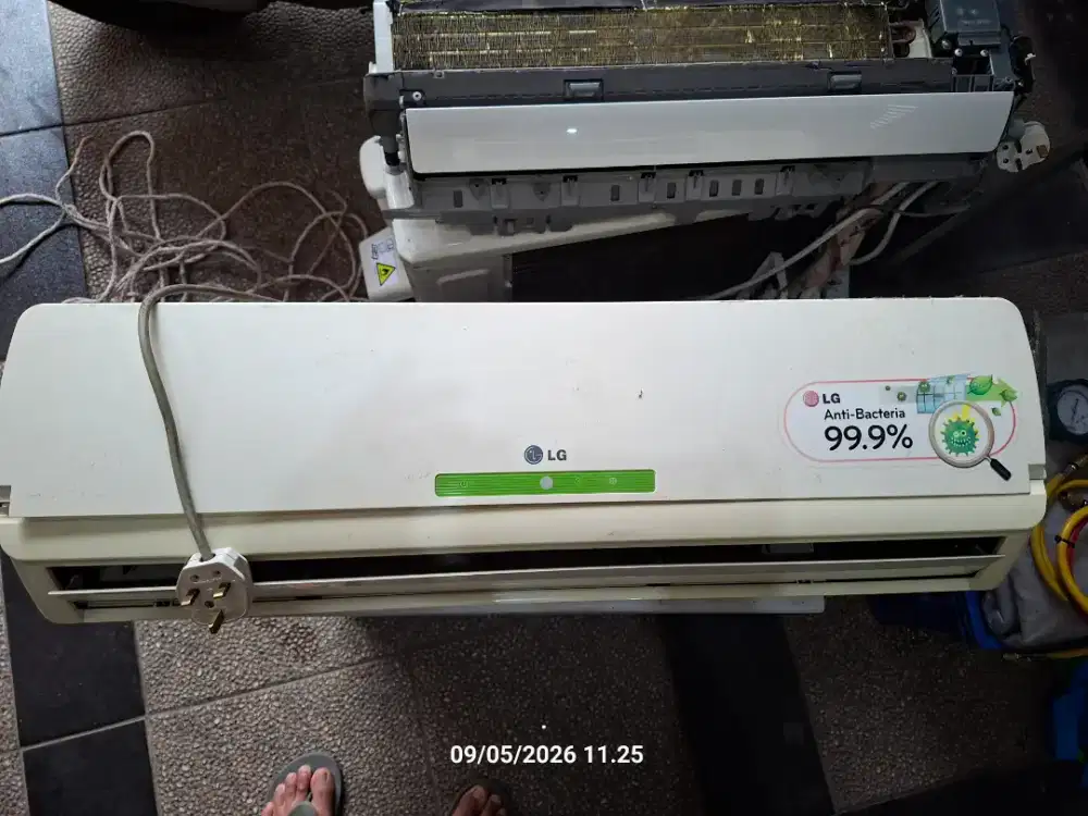 AC LG 1/2 PK Bekas