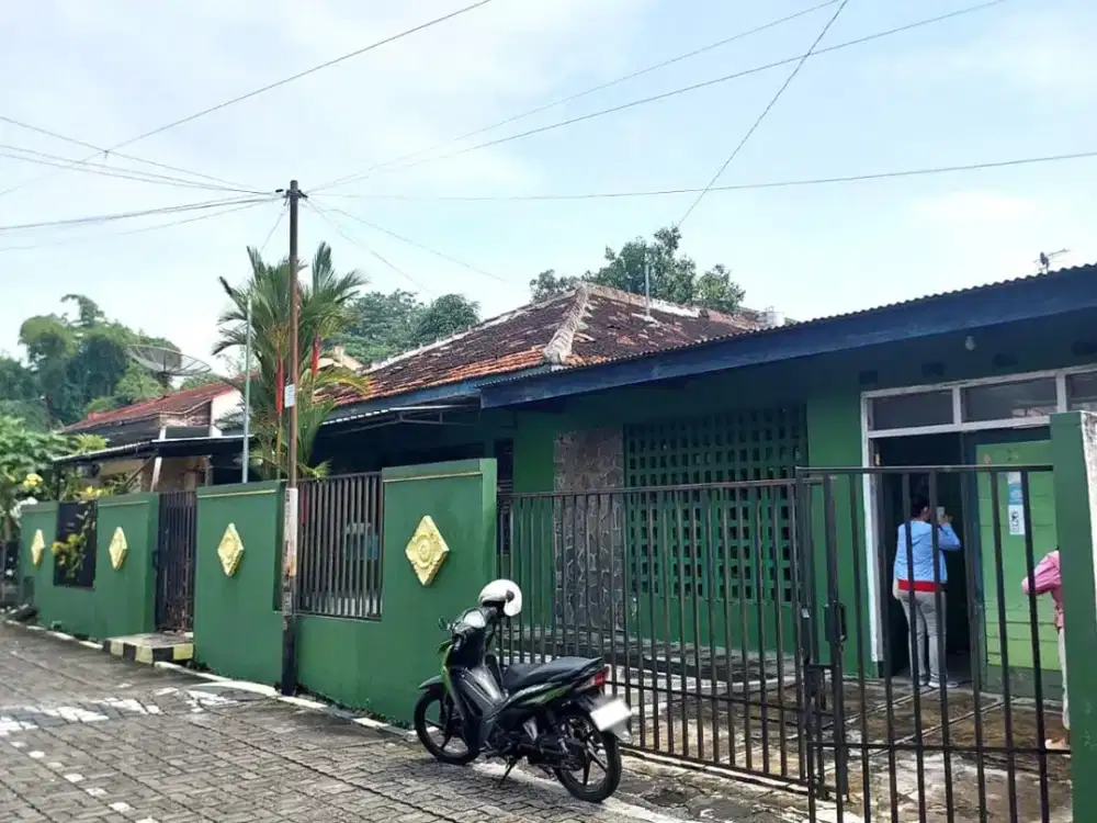 Rumah menarik di komplek kolombo jl gejayan dekat banyak kampus